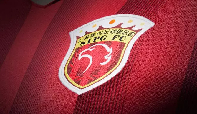 混团夺冠，国乒陪练角落等待，谁注意孙颖莎举动，刘国梁没说错（混合团体夺冠，国乒陪练默默守在角落，孙颖莎细节引发关注，刘国梁说得没错）