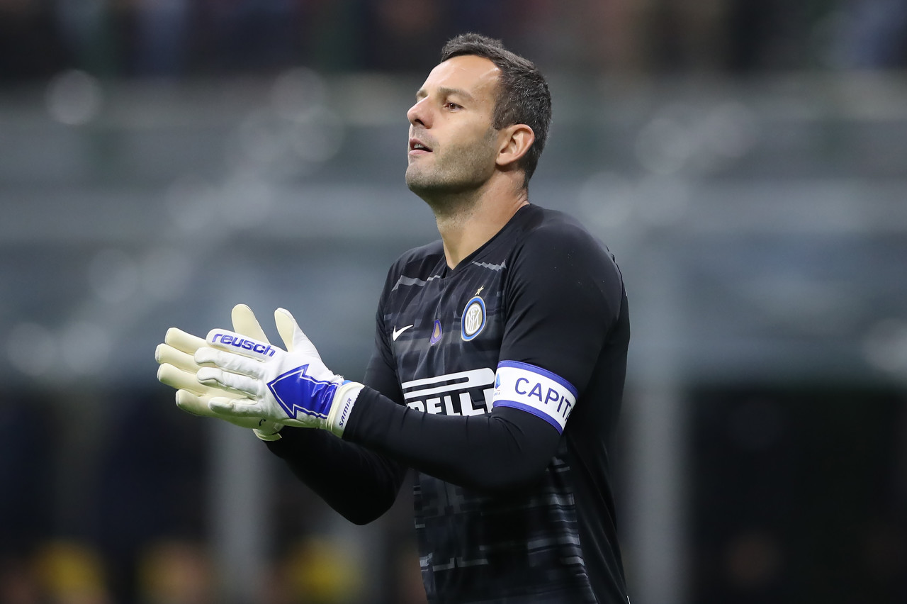 24胜1负！雷霆追平73胜勇士2015-16赛季开局战绩（雷霆24胜1负，追平2015-16赛季73胜勇士的开局成绩）