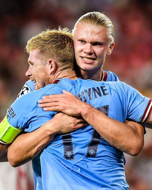 米兰逆转取胜：让2追3靠阿莱格里“电话指挥”，更靠美队替补救主（米兰让二追三逆转取胜：阿莱格里电话布阵，美队替补建功）