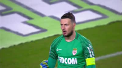 罗尔费斯：药厂已不再是拜仁的追赶者，整体表现过于被动谨慎（罗尔费斯：勒沃库森已非拜仁追兵，整体踢得过于保守被动）