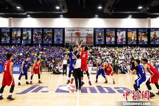 罗马诺：卢克曼是加拉塔萨雷冬窗引援目标，目前处于关注阶段（罗马诺：加拉塔萨雷将卢克曼列为冬窗引援目标，已纳入关注范围）